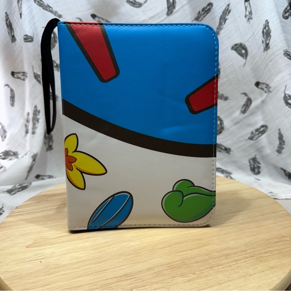 NWT - Small Pokemon great ball with Pokemon Tails 4 Pocket Zipper Binder - Picture 1 of 11